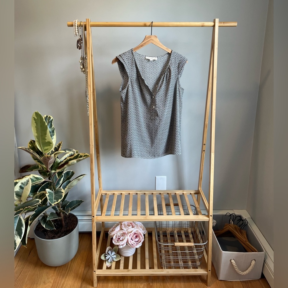 Loft XS black and beige floral top